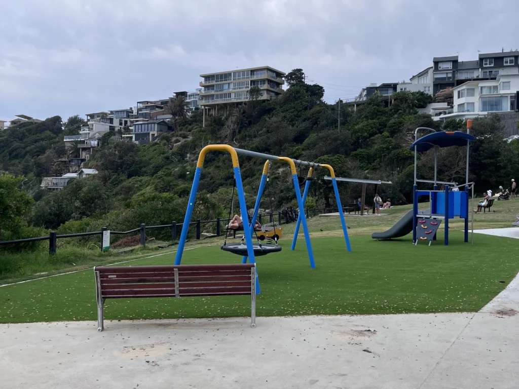 Freshwater Beach amenities 
